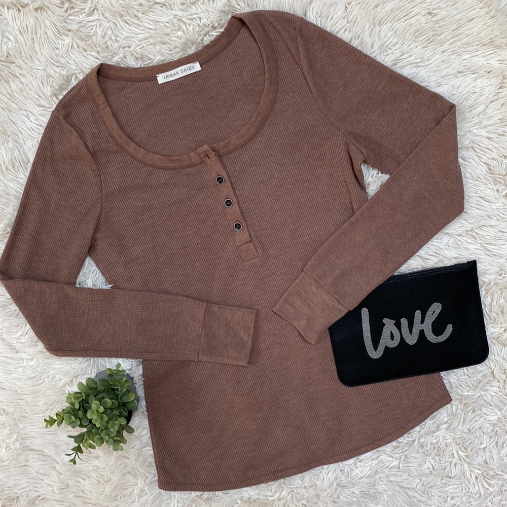 Urban Daizy Thermal Henley Top 💗 Brown